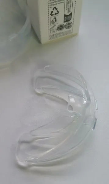 EELHOE Temporary Oral Care Mouth Guard, 1 Piece